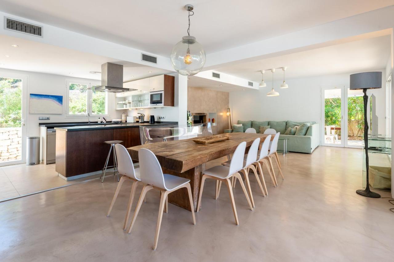 Villa Amarantos Санта Еулалия дел Рио Екстериор снимка